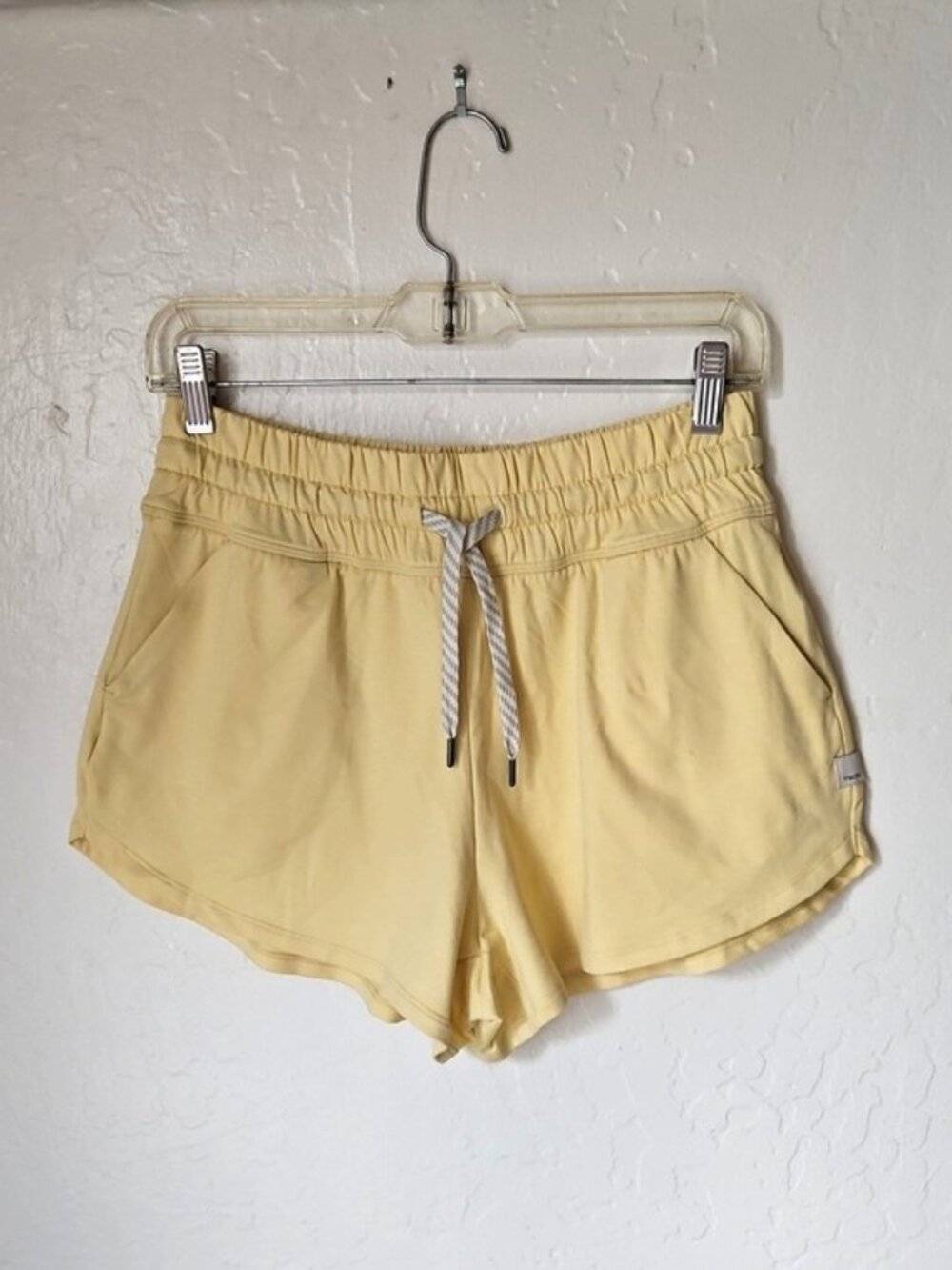 VUORI Halo Performance Shorts - New